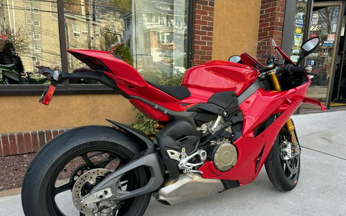 2025 Ducati Panigale V4 S - 6965U
