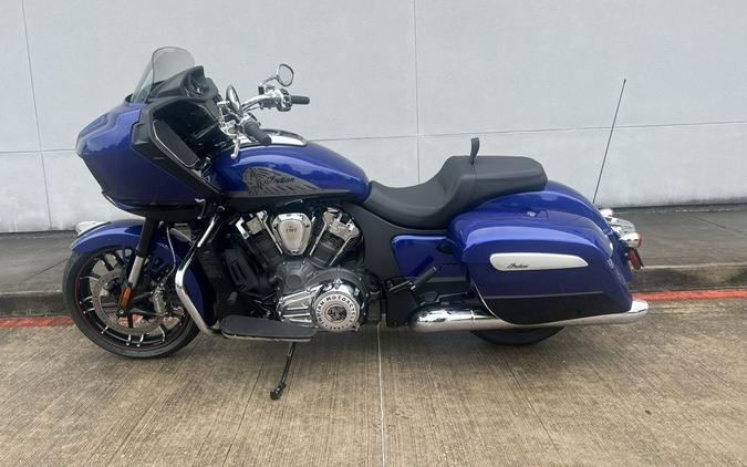 2023 Indian Motorcycle® Challenger® Limited Spirit Blue Metallic / Black Metallic