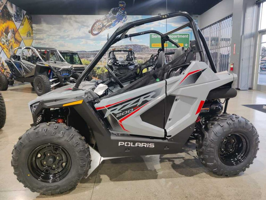 2024 POLARIS RZR 200 EFI