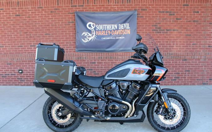 2026 Harley-Davidson® Pan America 1250 Limited Dark Billiard Gray