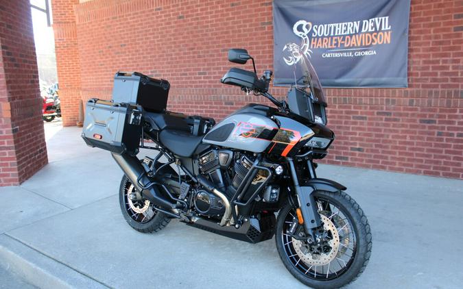 2026 Harley-Davidson® Pan America 1250 Limited Dark Billiard Gray