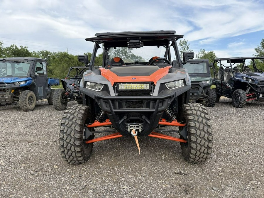 2017 Polaris GENERAL™ 1000 EPS Deluxe