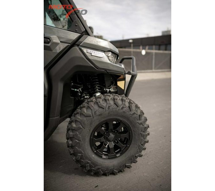 2024 Can-Am® Defender Limited HD10