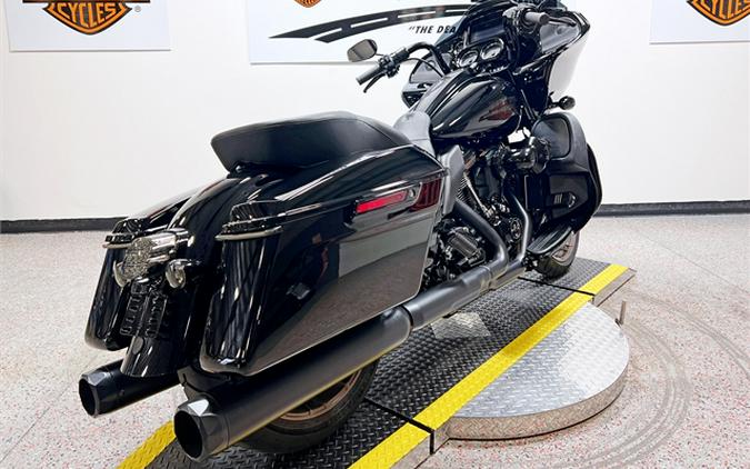 2023 Harley-Davidson Road Glide ST FLTRXST 457 Miles Vivid Black