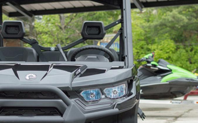 2025 Can-Am Defender XT HD9