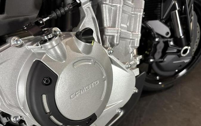 2026 CFMOTO 675NK