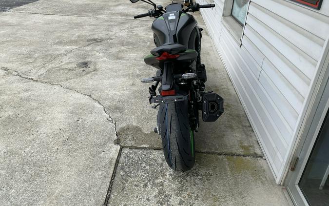 2026 Kawasaki Z1100 SE ABS