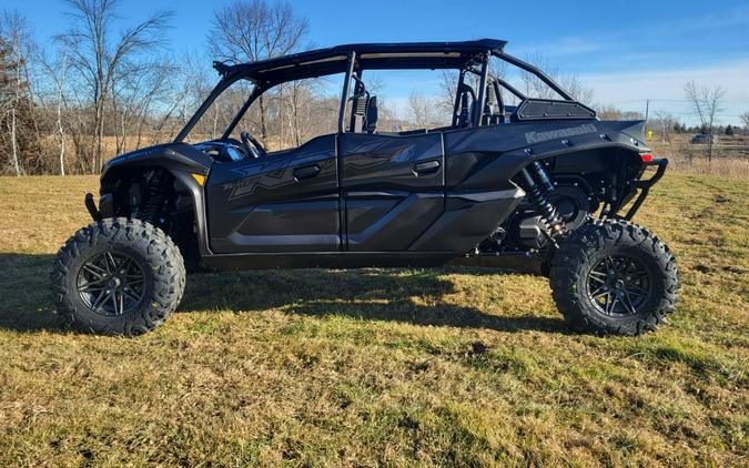 2026 Kawasaki Teryx® KRX4™ 1000 Blackout Edition