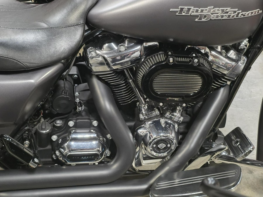 2017 Harley-Davidson Street Glide Special