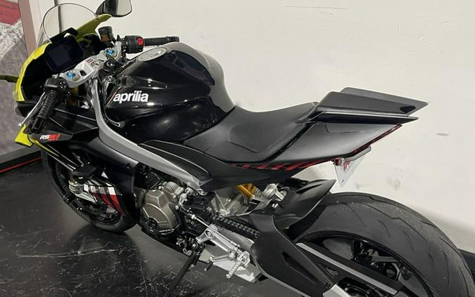 2027 Aprilia RS 660 Factory