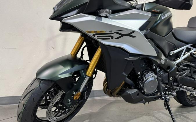 2024 Suzuki GSX-S 1000GX Plus
