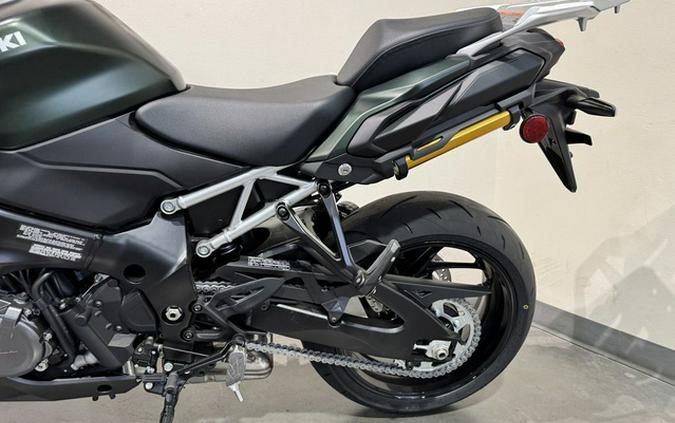2024 Suzuki GSX-S 1000GX Plus