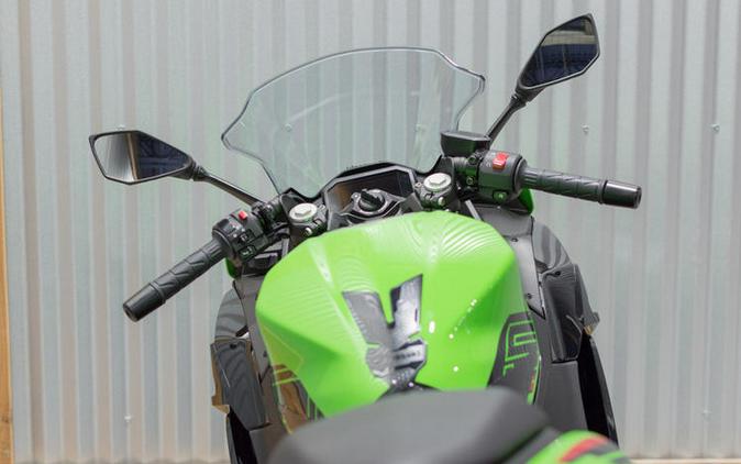 2024 Kawasaki Ninja® 500 KRT Edition SE ABS