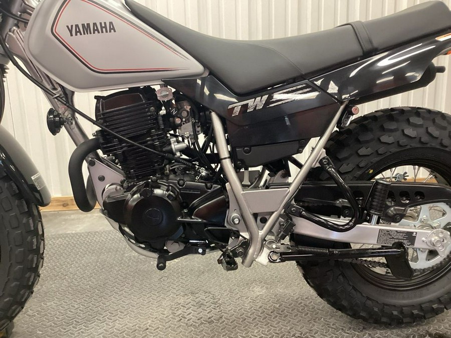 2024 Yamaha TW 200