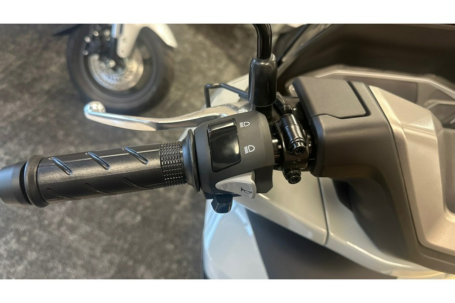 2025 Honda PCX ABS