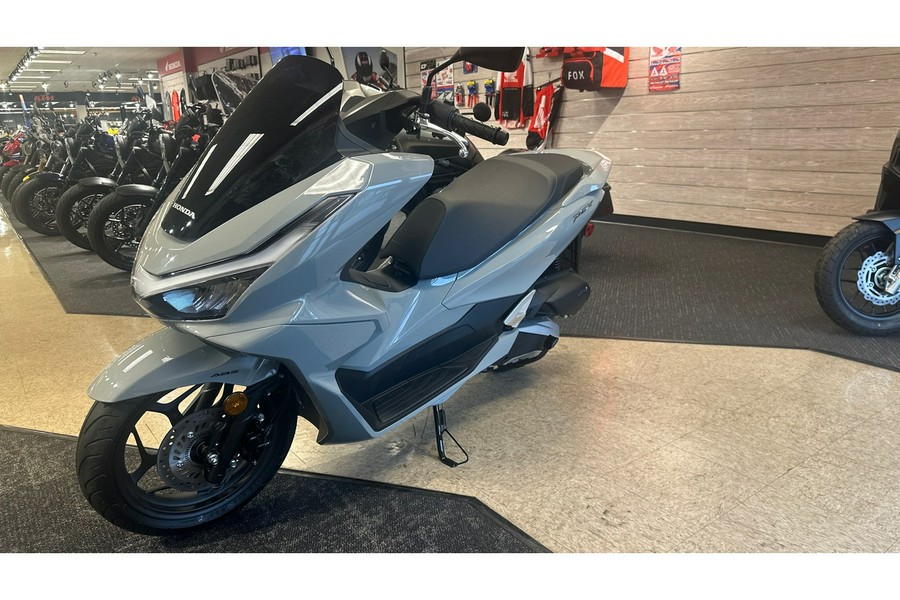 2025 Honda PCX ABS