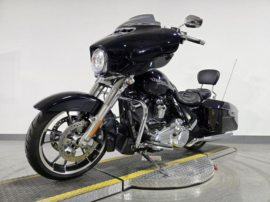 2020 Harley-Davidson® FLHX - Street Glide®