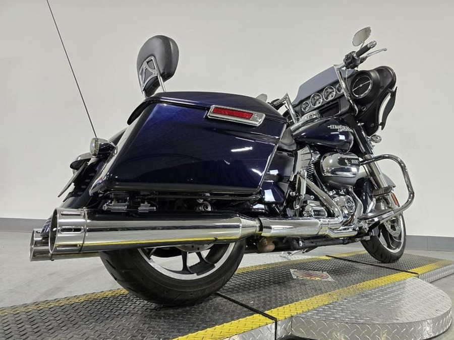 2020 Harley-Davidson® FLHX - Street Glide®