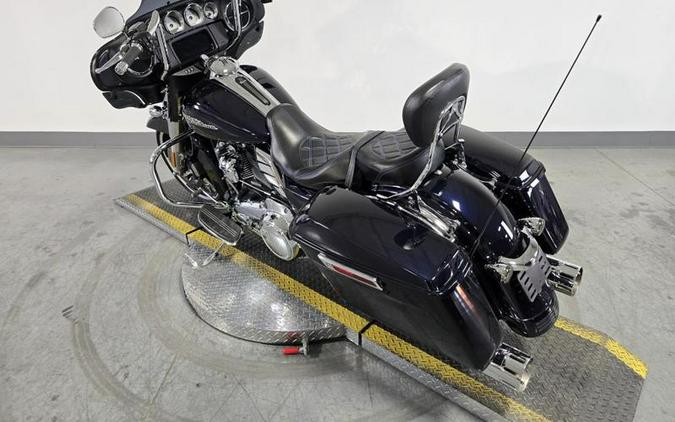 2020 Harley-Davidson® FLHX - Street Glide®