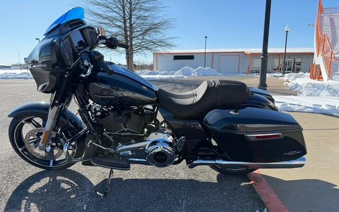 2026 Harley-Davidson® Street Glide® Midnight Ember Enthusiast Collection