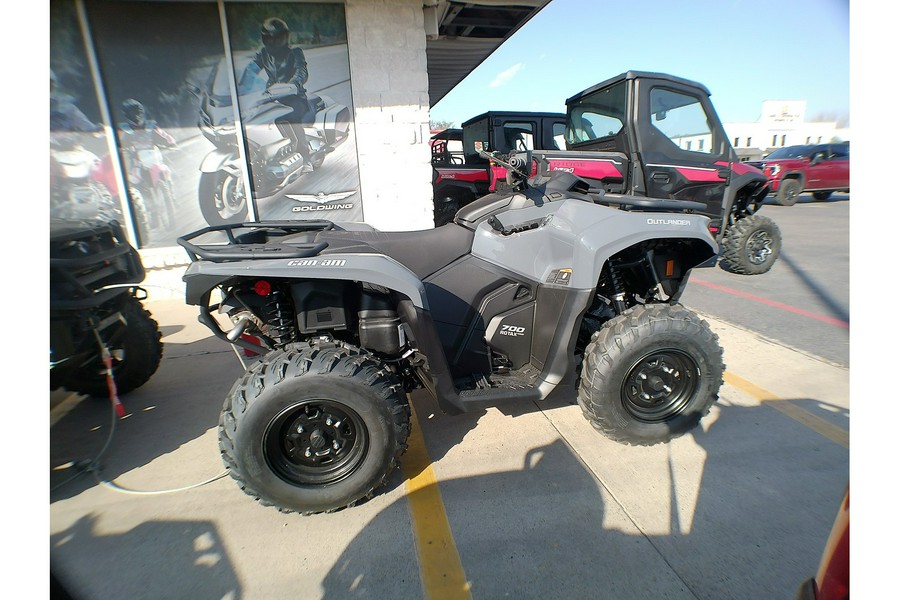 2026 Can-Am ATV OUTL 700