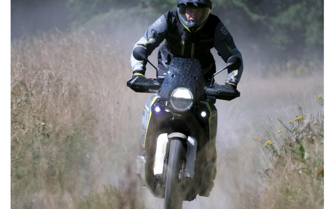 2025 Husqvarna Norden 901