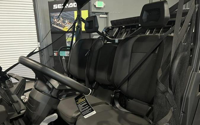 2026 Can-Am® Defender XT HD11