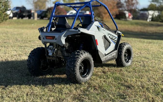 2026 Polaris RZR 200 EFI