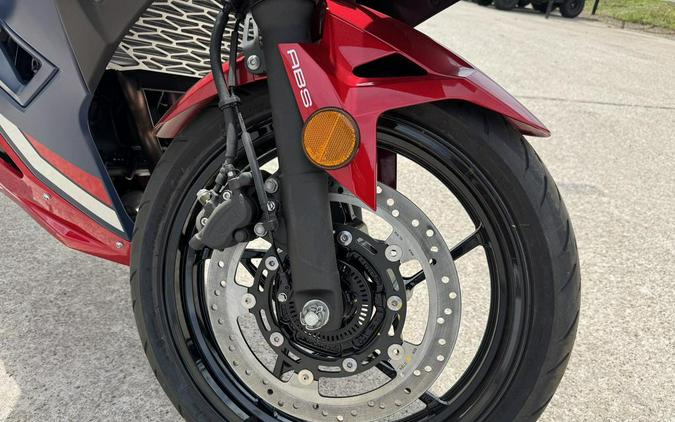 2026 Kawasaki Ninja® 500 ABS