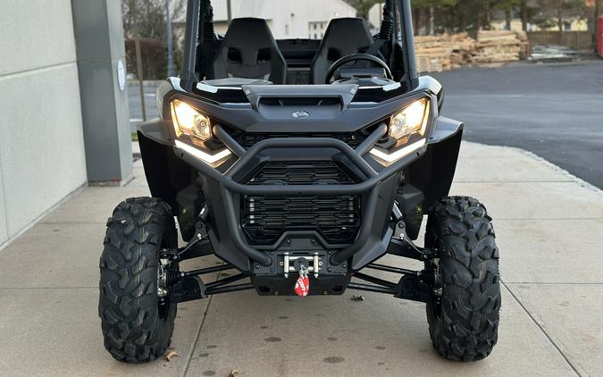 2024 Can-Am COMMANDER XT 700