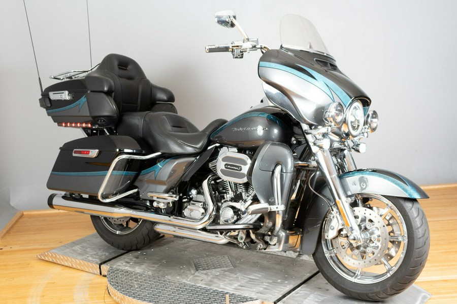 2015 Harley-Davidson CVO Electra Glide Ultra Limited