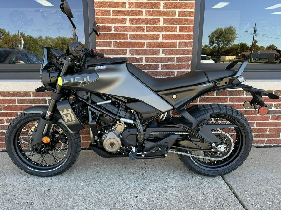 2024 Husqvarna® Svartpilen 401