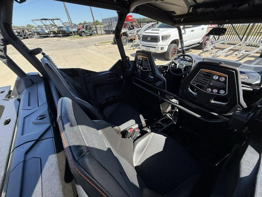 2026 Can-Am® Commander MAX XT-P