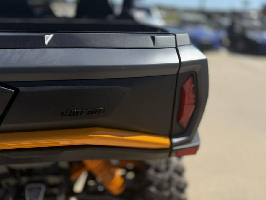 2026 Can-Am® Commander MAX XT-P