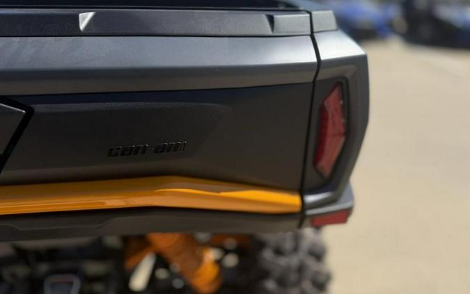 2026 Can-Am® Commander MAX XT-P