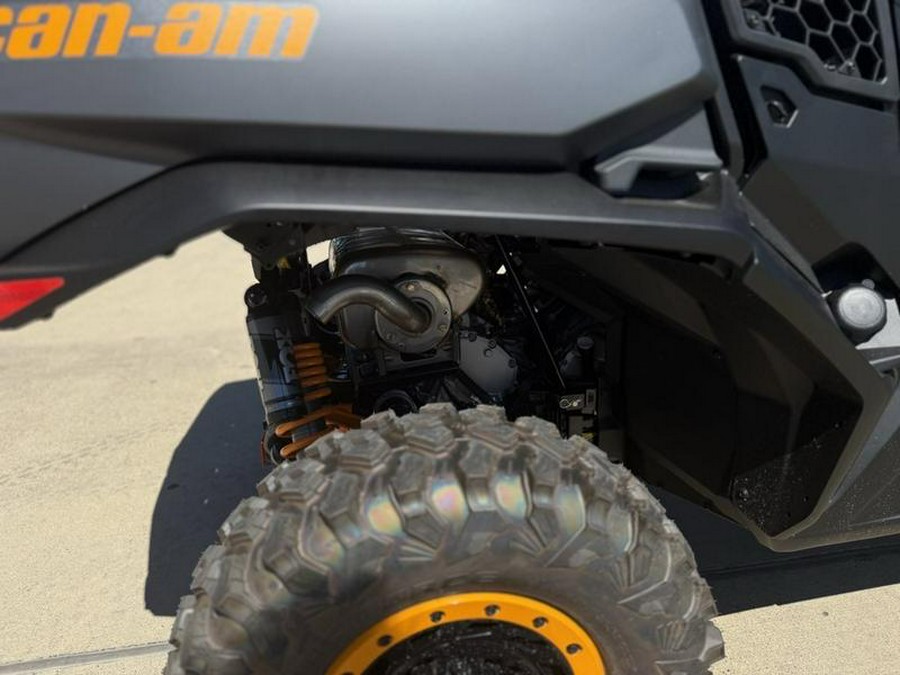 2026 Can-Am® Commander MAX XT-P