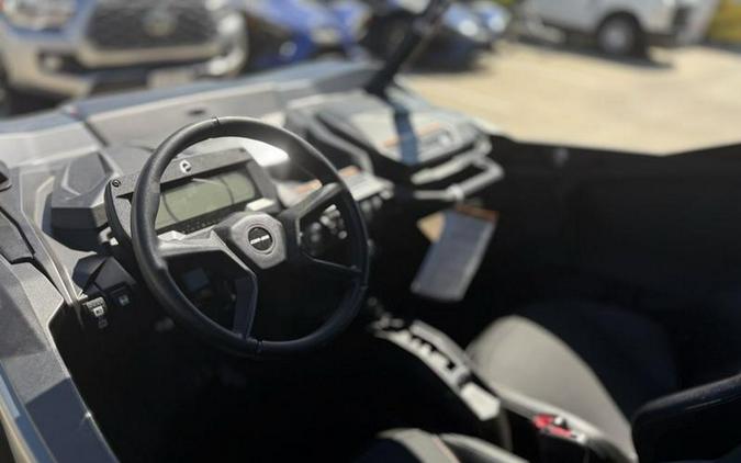 2026 Can-Am® Commander MAX XT-P