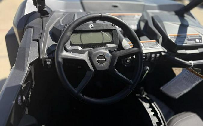 2026 Can-Am® Commander MAX XT-P