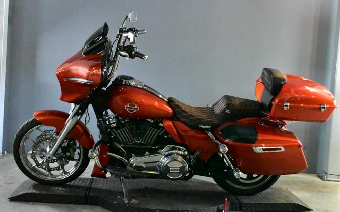 2024 Harley-Davidson Street Glide