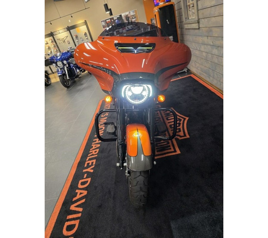 2020 Harley-Davidson Street Glide FLHXS - Special