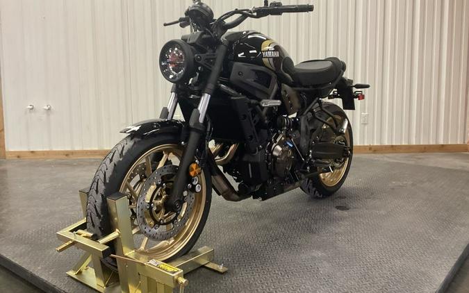 2024 Yamaha XSR 700