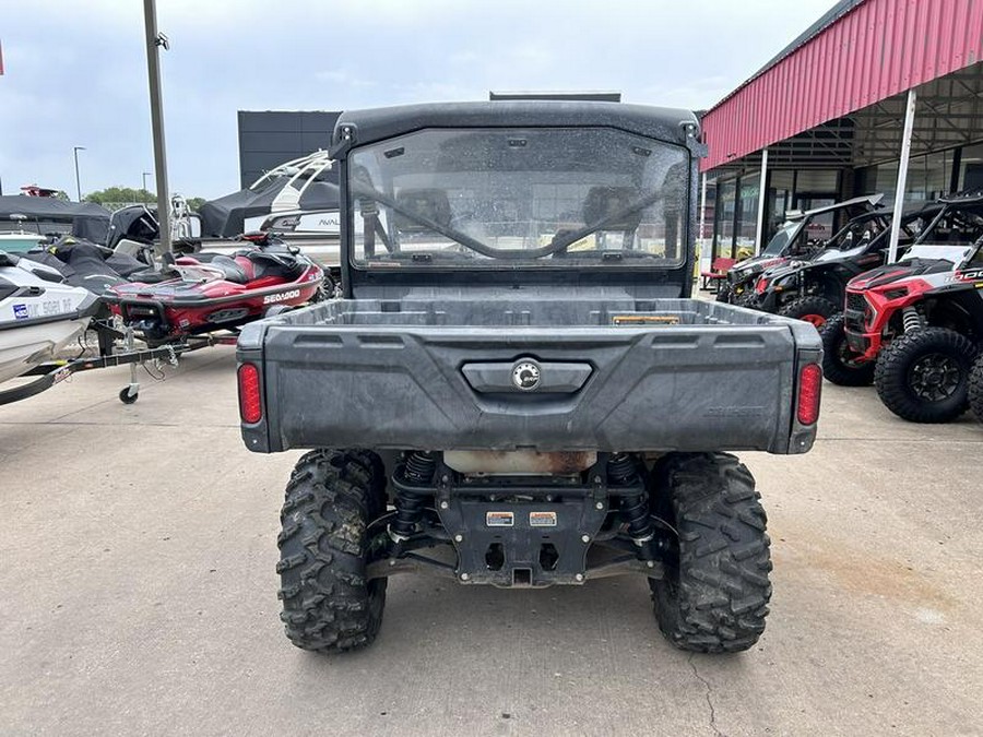 2019 Can-Am® Defender DPS™ HD8 Intense Red