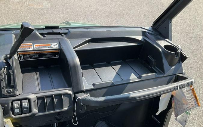 2025 Can-Am Defender MAX HD9