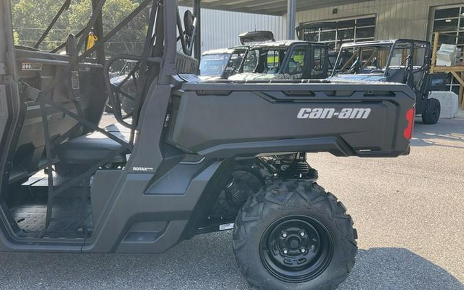 2025 Can-Am Defender MAX HD9