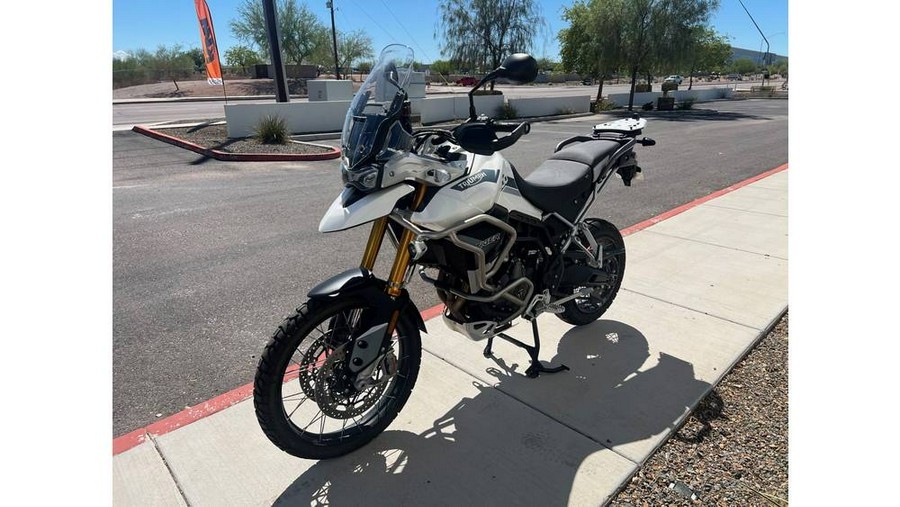 2022 Triumph Tiger 900 Rally Pro Pure White - C8323