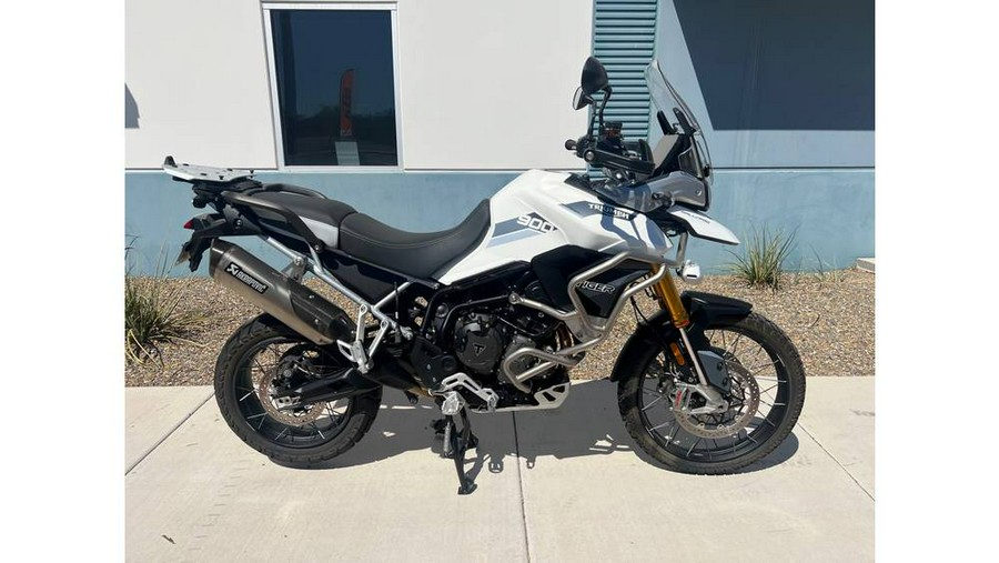 2022 Triumph Tiger 900 Rally Pro Pure White - C8323