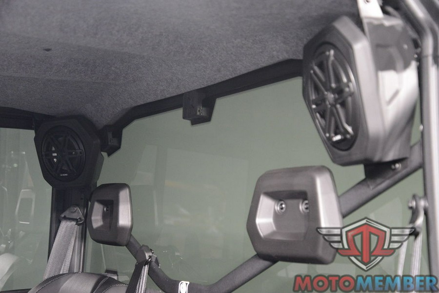 2026 Can-Am Defender MAX Limited HD11