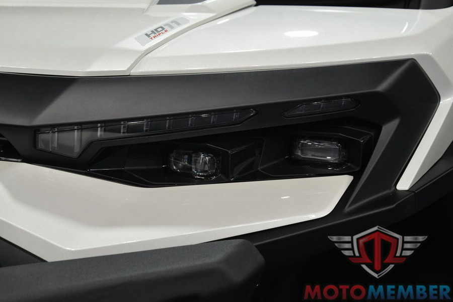 2026 Can-Am Defender MAX Limited HD11