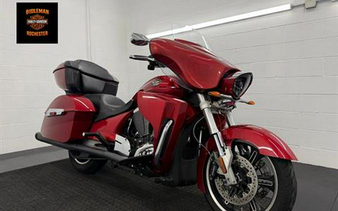 2011 Victory Cross Roads®