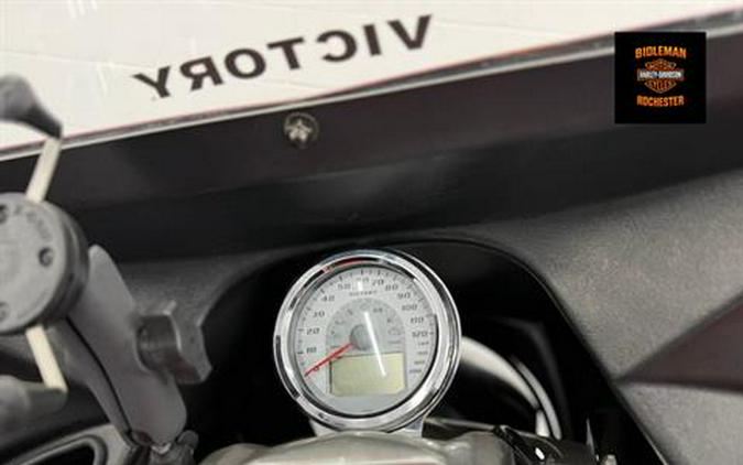 2011 Victory Cross Roads®